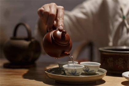如何了解品牌茶回收价格及普洱茶回收网的优势